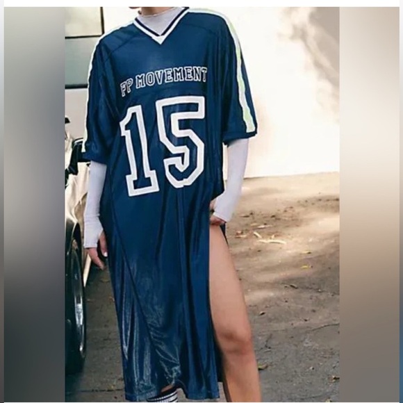 FP Movement Happy Camper Jersey Tee Dress Women's M Athleisure Sporty Streetwear - Picture 1 of 13